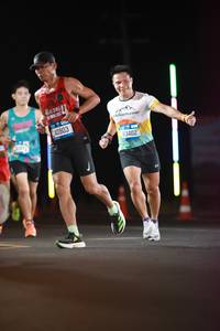 BIB: 2018, 060
                            <button type="button" onclick="openModal(21245266)" class="btn btn-primary btn-sm float-right btn-popup" data-toggle="modal" data-target=".modal-high-quality">
                        <i class="fas fa-shopping-cart"></i> Add to Cart
                    </button>
                                            <button type="button" onclick="isThisMe(21245266, true)" class="btn btn-success btn-sm float-right btn-popup btn-isme hidden" data-toggle="tooltip" data-placement="bottom" title="นี่คือรูปของคุณใช่ไหม คลิกที่นี่เพื่อเอาเข้าอัลบั้ม">
                        <i class="fas fa-plus"></i> Add to album
                    </button>
                    <button type="button" onclick="isThisMe(21245266, false)" class="btn btn-warning btn-sm float-right btn-popup btn-isnotme hidden">
                        <i class="fas fa-ban"></i> Remove from album
                    </button>